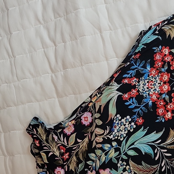 Fifteen Twenty Multi-color Floral Halter Shirt Size M - Picture 2 of 7